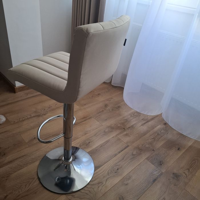 Scaun pentru pensat/make up