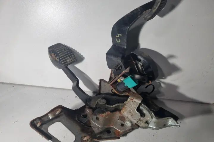 Pedala acceleratie Citroen C4 Picasso 2008 1.6 HDi MT (109 hp)