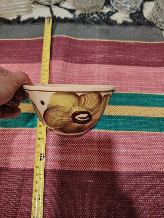 Разни битови чинии, битови купи