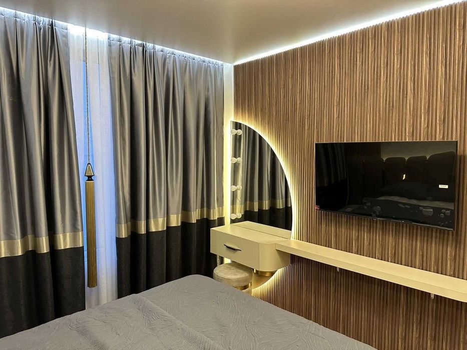 Продава се Тристаен апартамент в София, Оборище - 108 кв.м за 1834 €/кв.м - Снимка #2