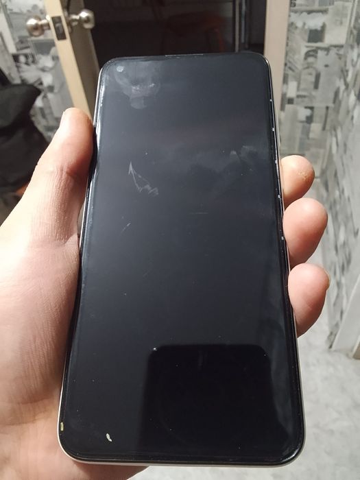 Продаю Samsung A11