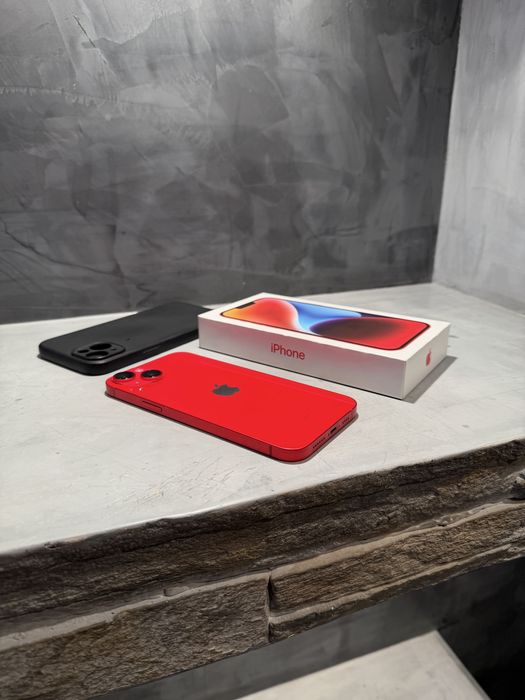 КАТО ЧИСТО НОВ Iphone 14 Plus Red + подарък