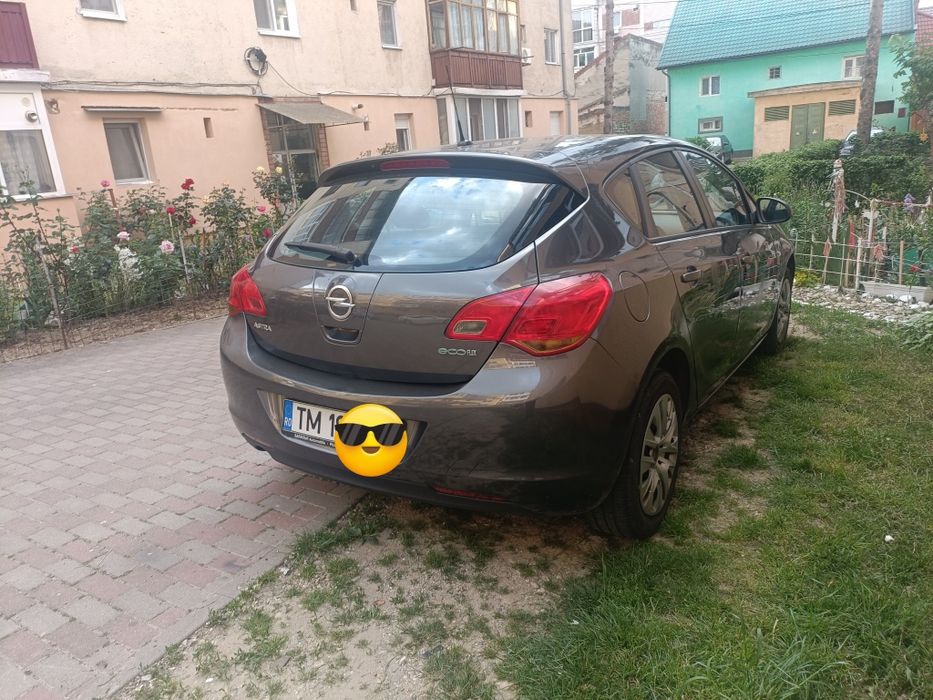 Opel Astra j 1.4 benzina