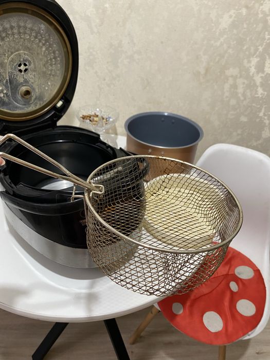 Мультиварка Мулинекс