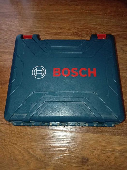 Двухскоростная безударная дрель-шуруповёрт Bosch GSR 12V-30