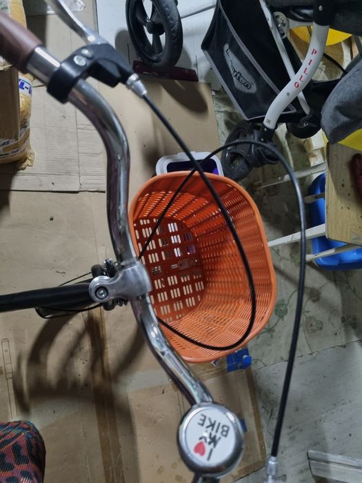 Трехколесный велосипед