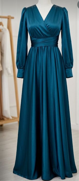 Платье вечерный атлас