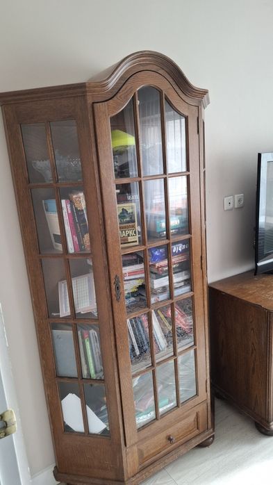 Мебель комод и горка