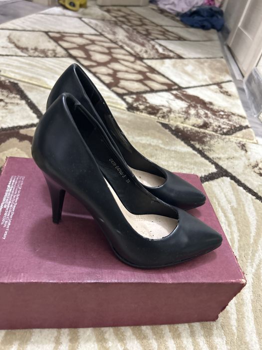 Продам обувь модельный