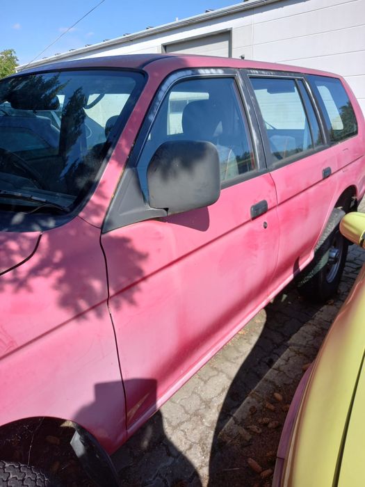 Митсубиси Челенжер в полный разбор.