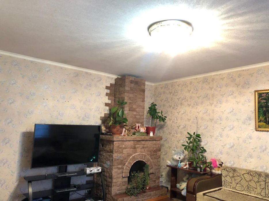 Продам 2х этажный дом