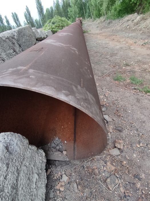 Труба темирли 800 сотилади 33 метр сандиги билан