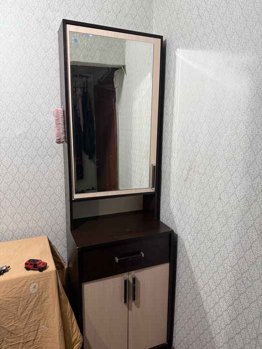 Прихожка шкаф длинный