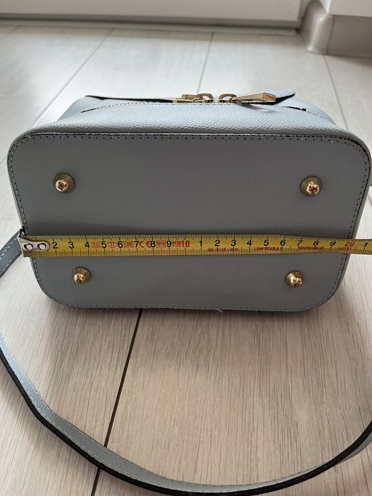 Geanta piele naturala baby blue