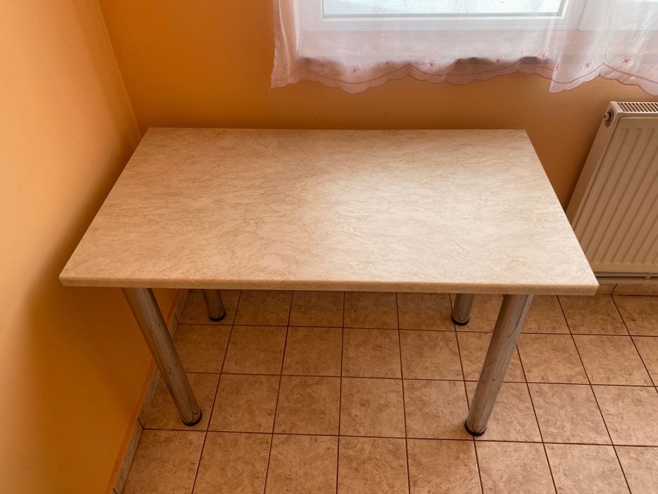 Mobila de bucătărie