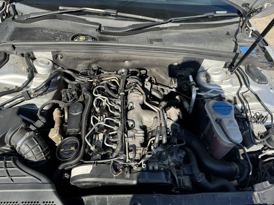 Piese dezmembrari audi a5 2.0 tdi 170 cp CAH LX7W
