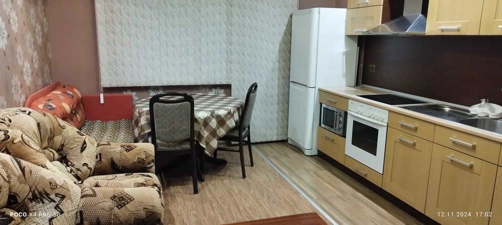 Дава се под наем Едностаен апартамент в Свищов - 37 кв.м за 127.5 € - Снимка #1