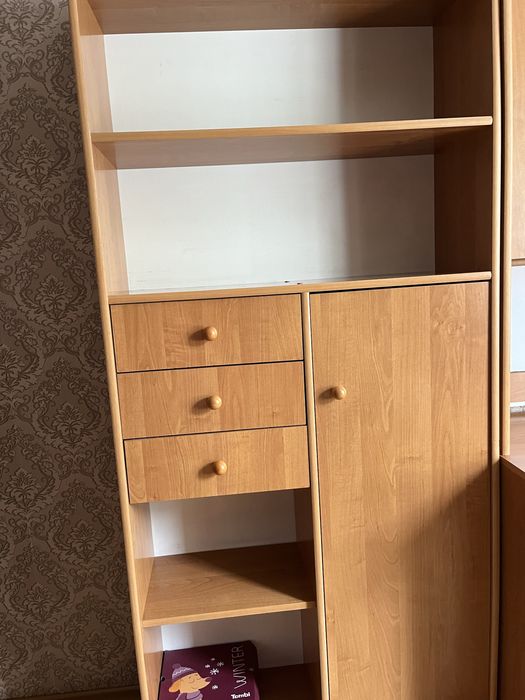 Продаю мебель (детская)