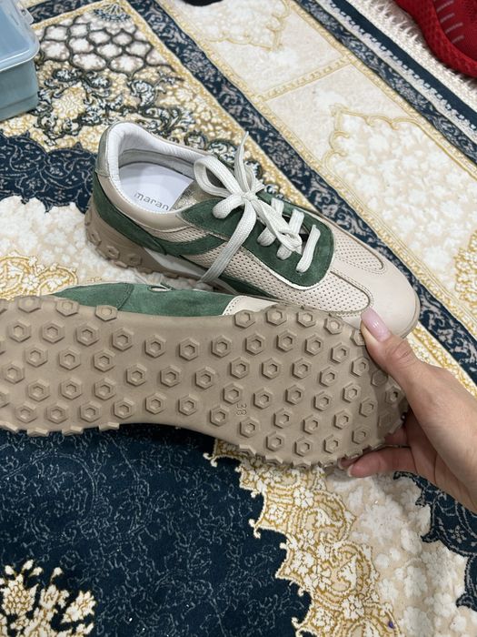 Классные кроссовки