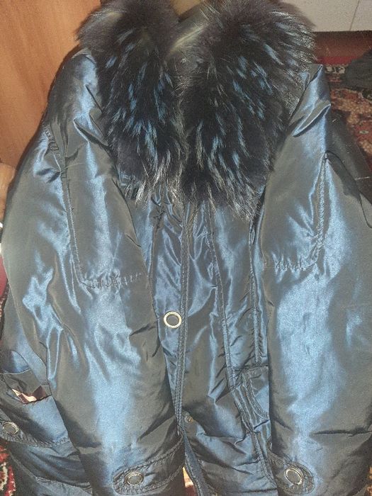 Куртка деярли янги Россия дан келган иссикгина сотилади Яна бошкаси бо