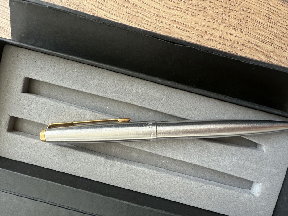 Ручка шариковая Parker