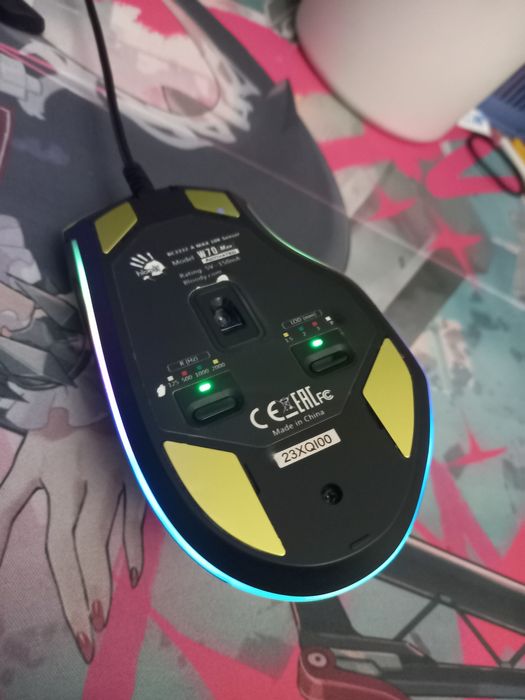 Bloody w70 max в виде киберпанка