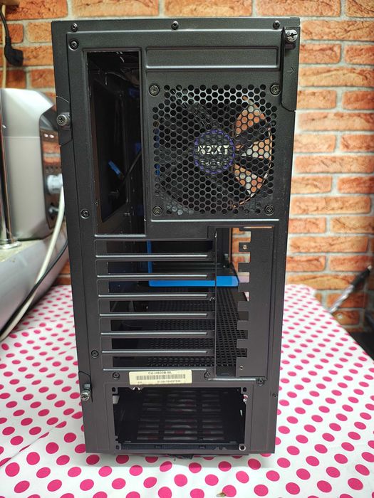 Carcasa PC Gaming NZXT H500 Matte Black & Blue.