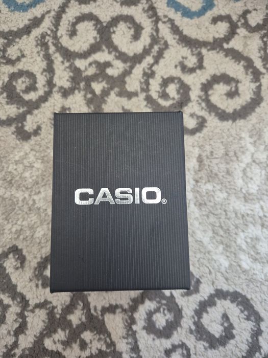 Часы Casio в отличном состояний