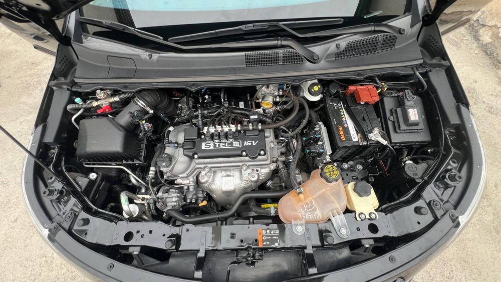 Chevrolet Cobalt 2023 — 5