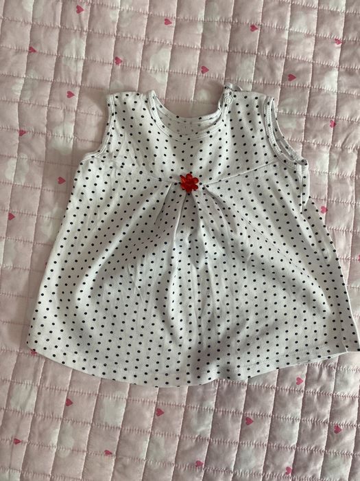 Рокли за бебе от 3 до 9 месеца.