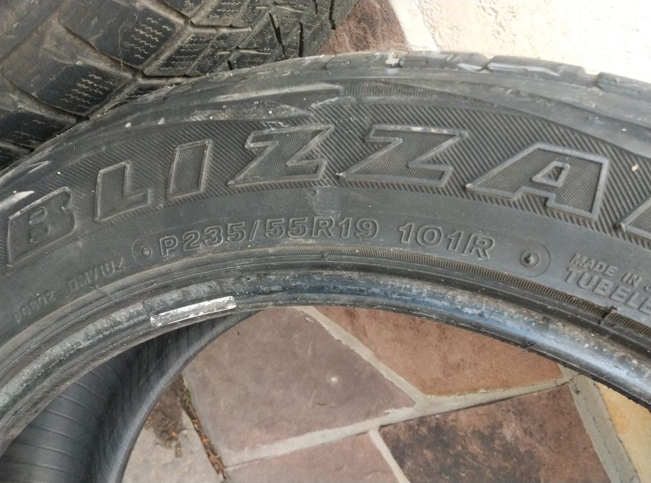 Шины на автомобиль