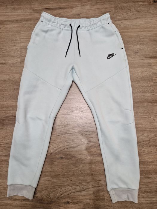 Nike tech fleece