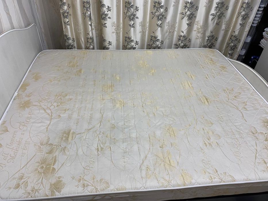 кровать 200 на 160 с матрасом