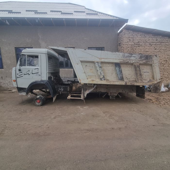 Kamaz sotiladi zapchasga