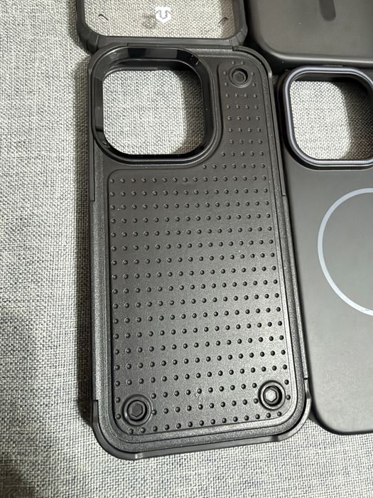 Pachet Huse si accesori iphone 15 pro + huse airpods pro 2