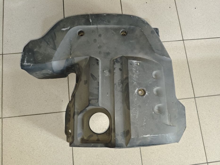 Крышка двигателя chevrolet niva