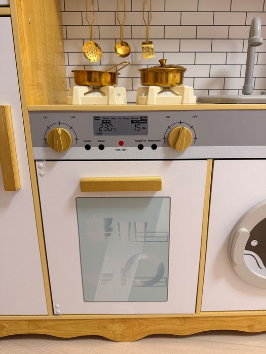 Детска кухня със звукови ефекти