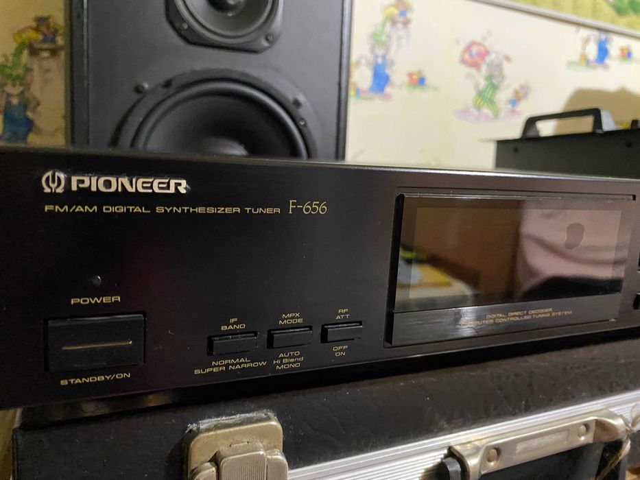Тунер PIONEER модел F-656