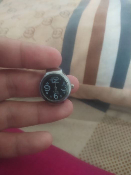 Uzuk sifat soat kichkina