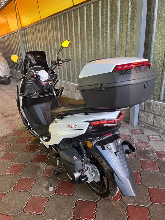 Продам мопед макси