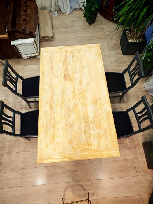 Masa extensibila din stejar cu scaune