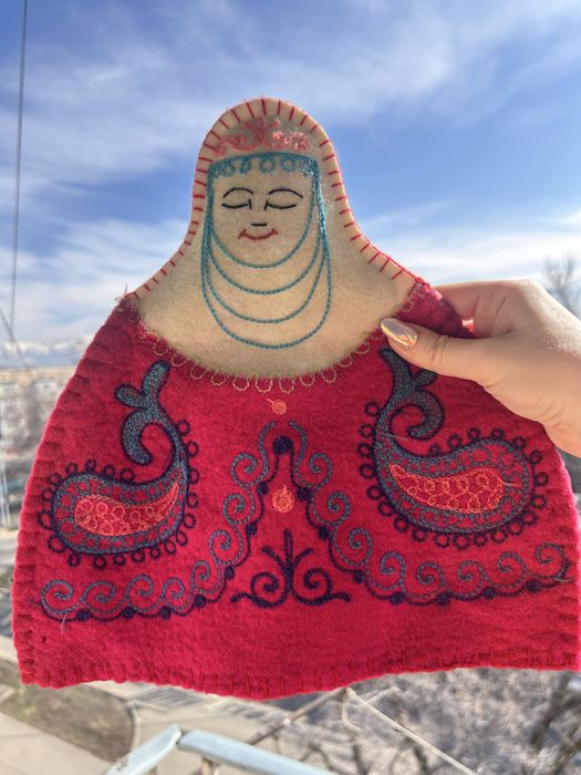 Наурыз, новое украшение на чайник из войлока типа грелка