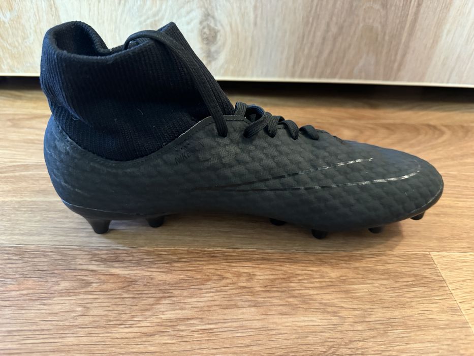 Продам бутсы nike hypervenom