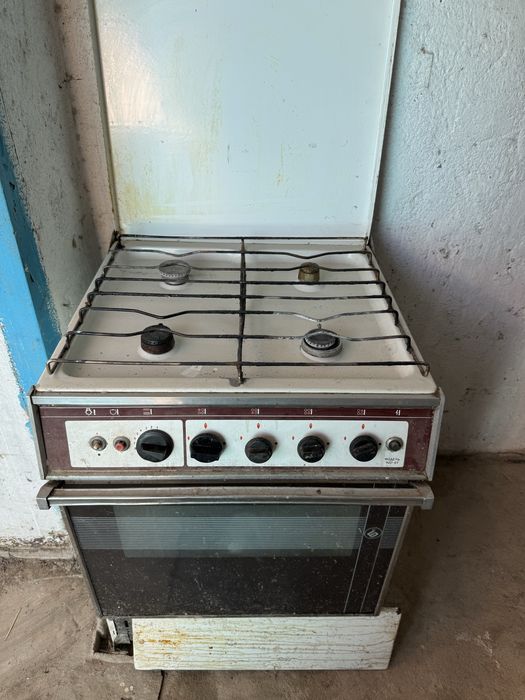 Газовая плита советская