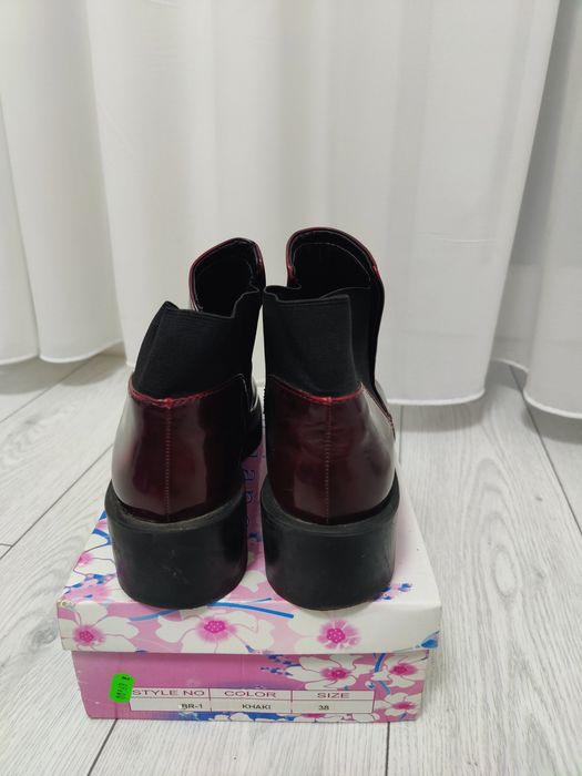 Pantofi eleganți dama
