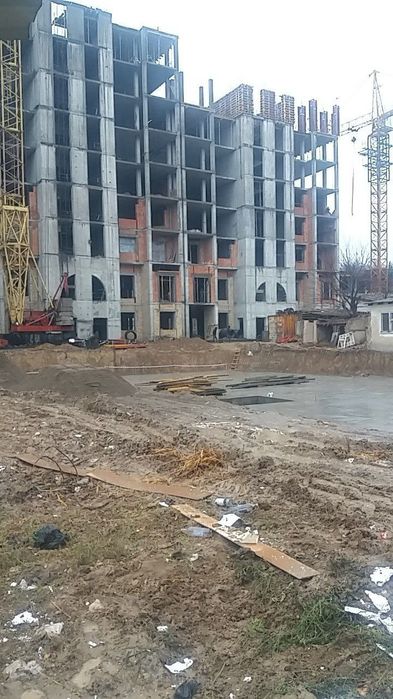 Наша компания специализируется на выполнении бетонных и монолитных раб