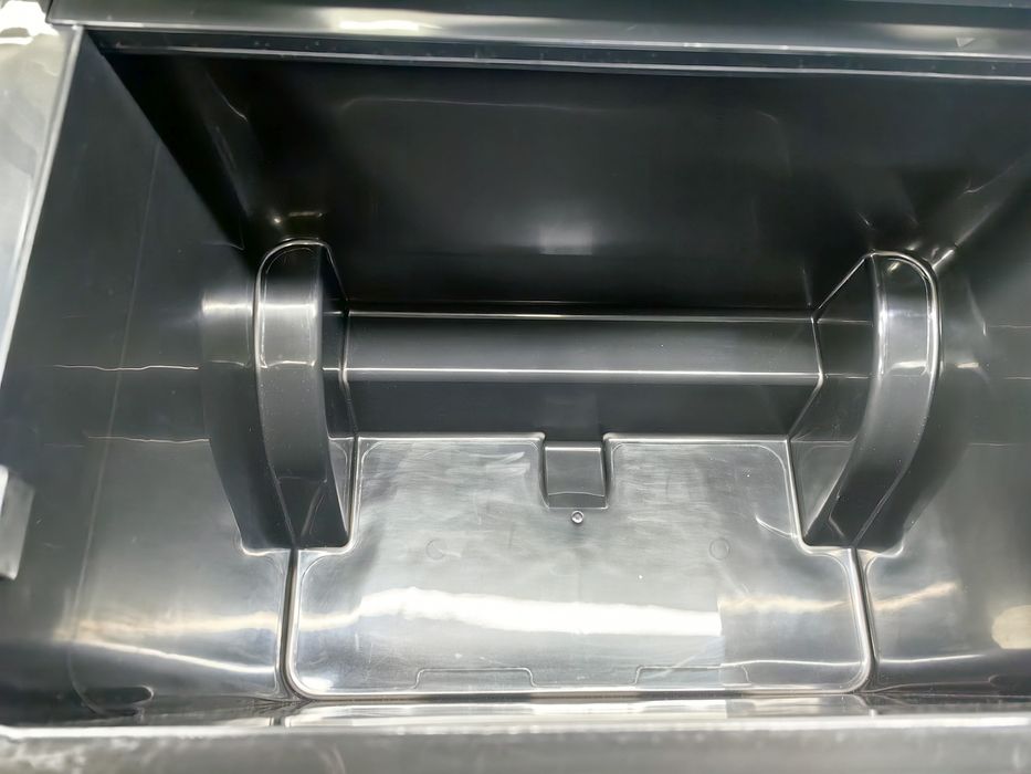 IGLOO Електрическа хладилна кутия IE42 220V AC/12V DC 42L Roller - Ice