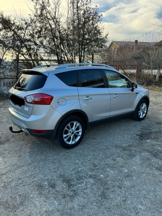Vand Ford Kuga , titanium S