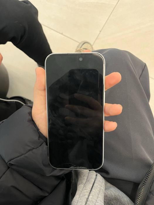 Айфон 16 сатылады