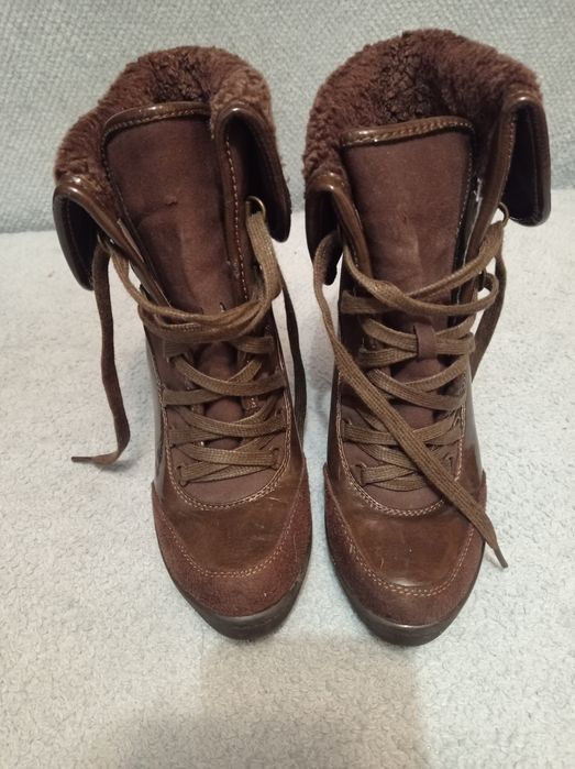 Ghetuțe toc/botine, mărime 37